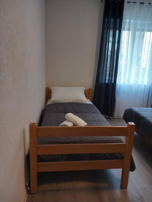Apartment Dora-100M From The Central Beach Макарська Екстер'єр фото